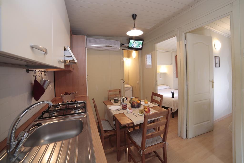 Il Frantoio Camping San Bartolomeo Al Mare Phòng bức ảnh